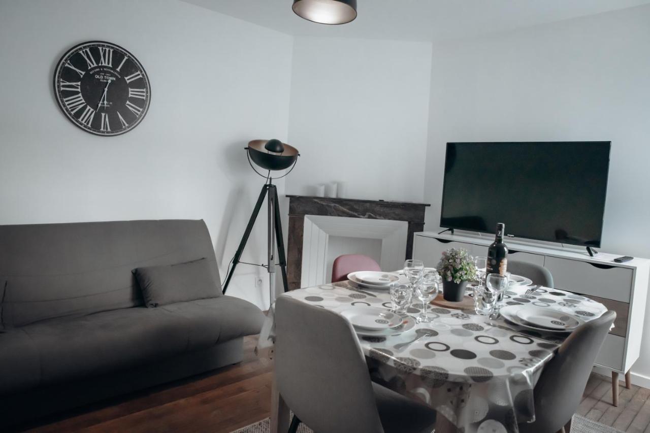 Appartement Neuf, Moderne Et Confortable! Ernée エクステリア 写真